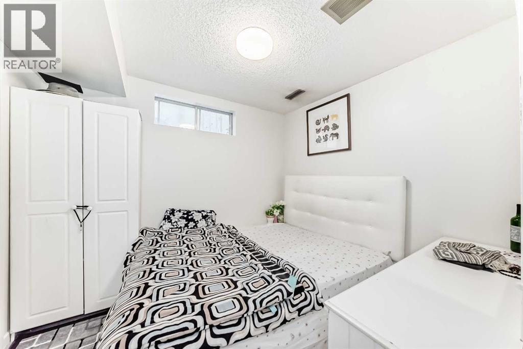 279 Falton Drive NE — photo 46