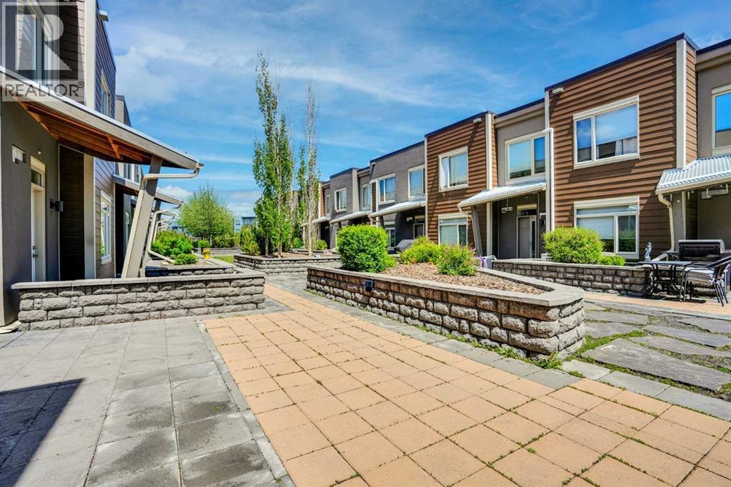 201, 10 Westpark Link SW — photo 46