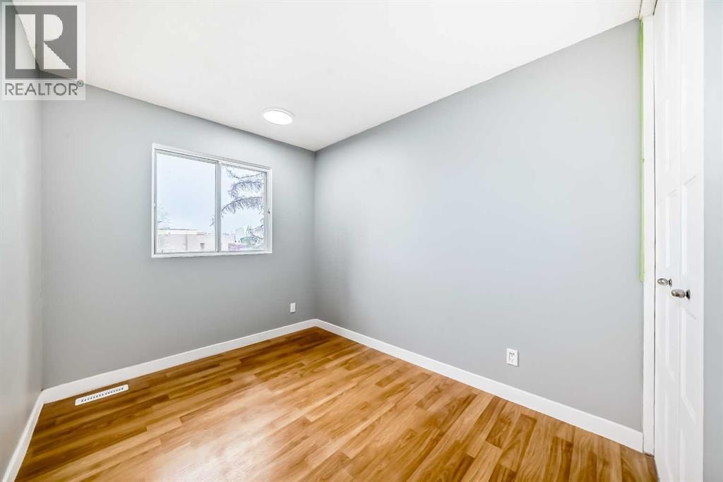 232 Marlborough Way NE — photo 20
