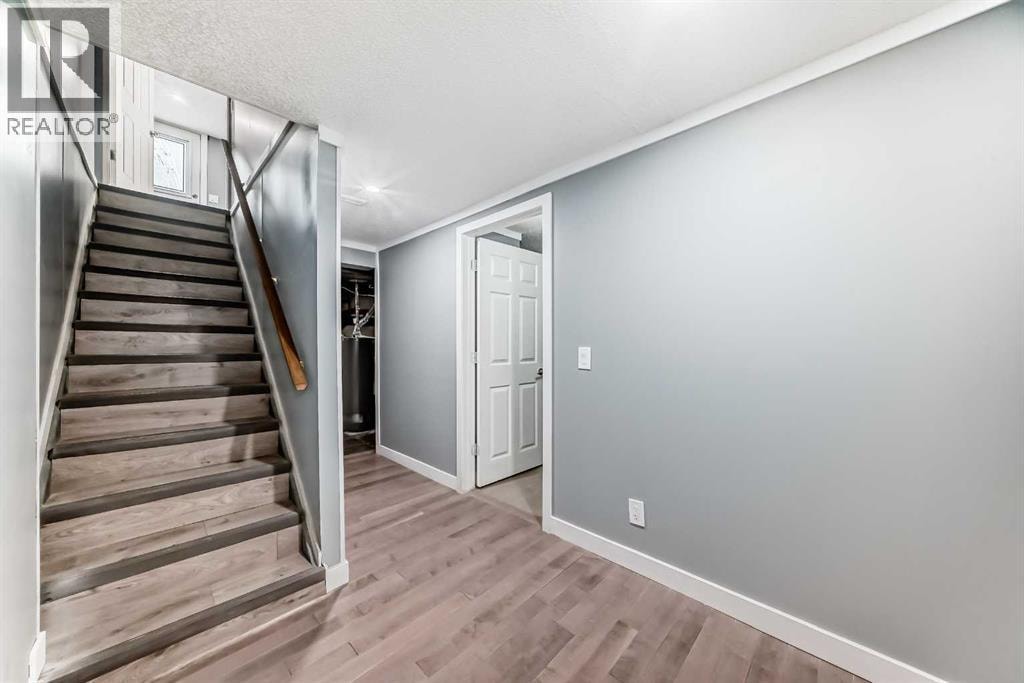232 Marlborough Way NE — photo 22