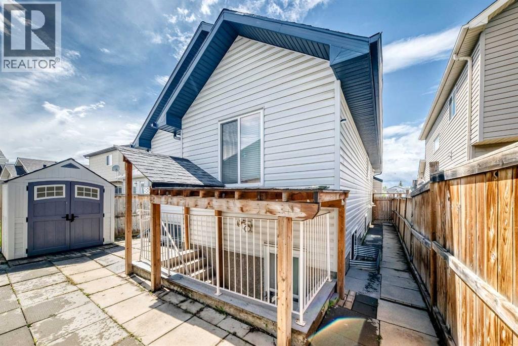398 MARTINDALE Drive NE — photo 42