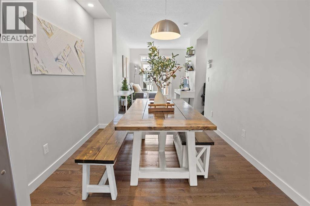 8 Sherwood Row NW — photo 11