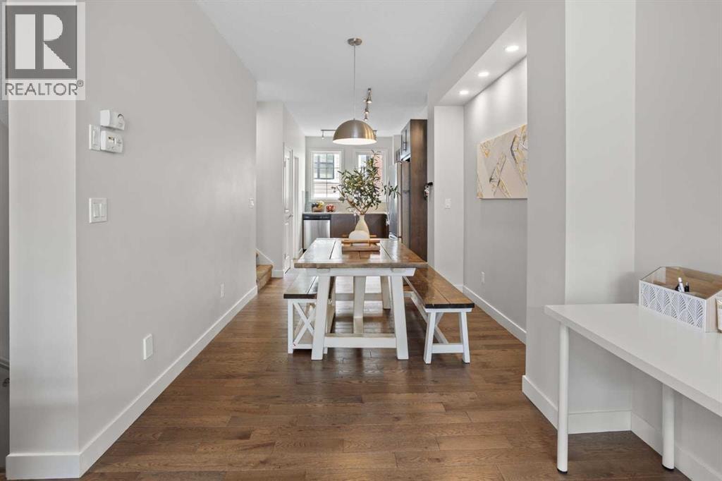 8 Sherwood Row NW — photo 22
