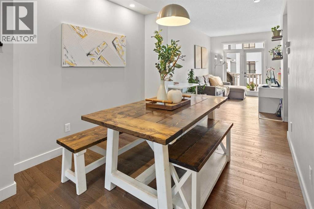 8 Sherwood Row NW — photo 10