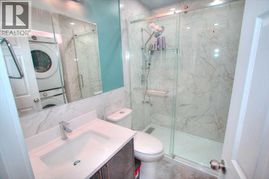 707 Malvern Drive NE — photo 14