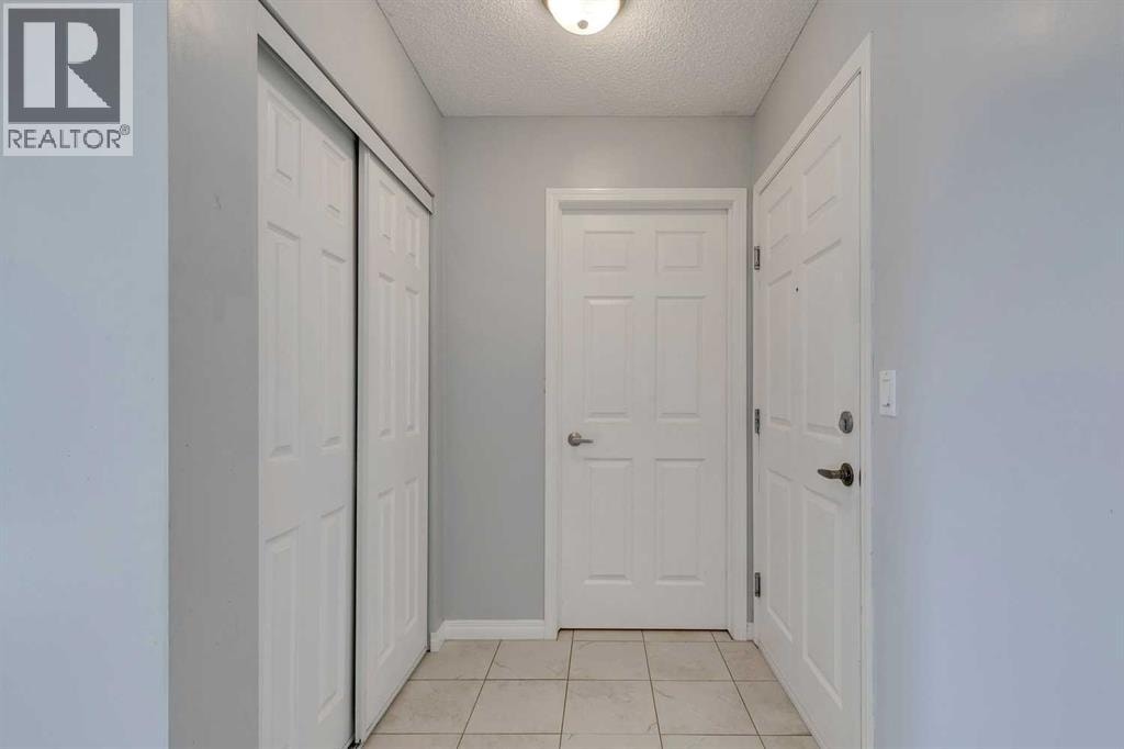 119, 2022 Canyon Meadows Drive SE — photo 4