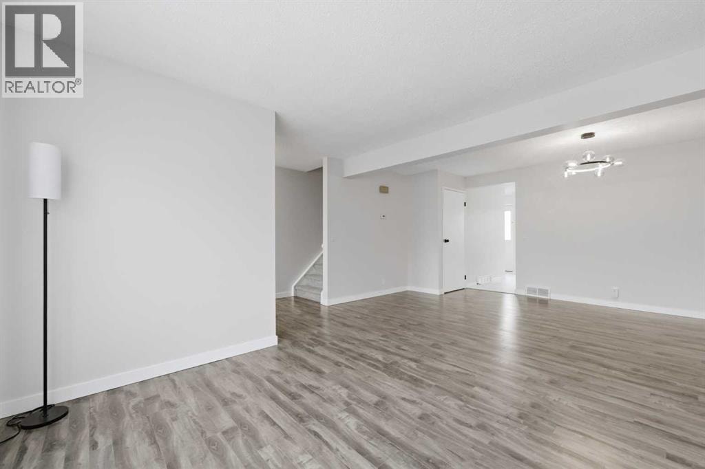 36 Falconer Terrace NE — photo 11