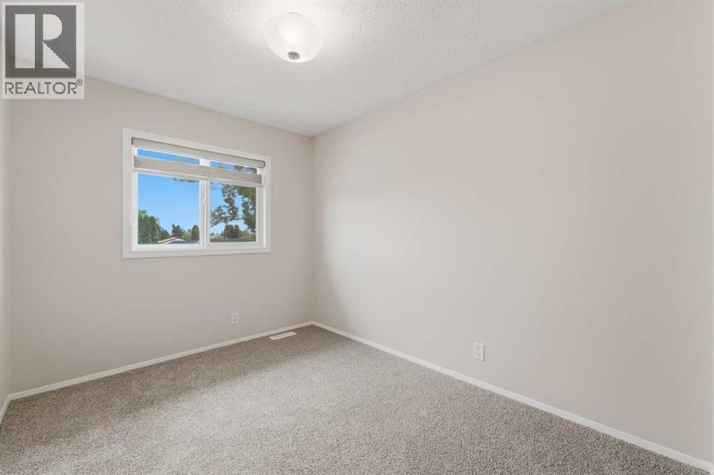 36 Falconer Terrace NE — photo 16