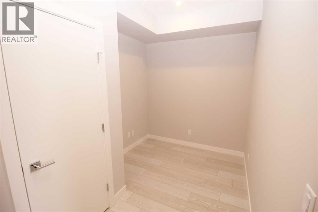 214, 8370 Broadcast Avenue SW — photo 13