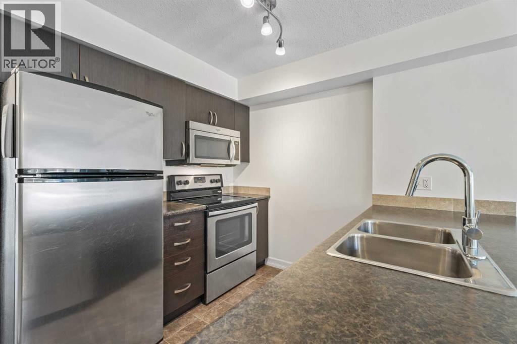 410, 121 Copperpond Common SE — photo 14