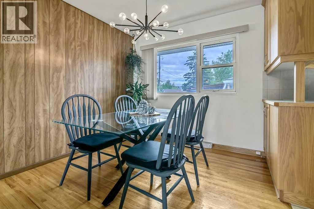 3807 25 Avenue SW — photo 11