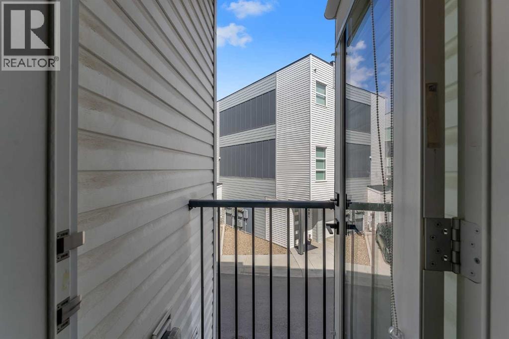403, 101 Panatella Square NW — photo 15