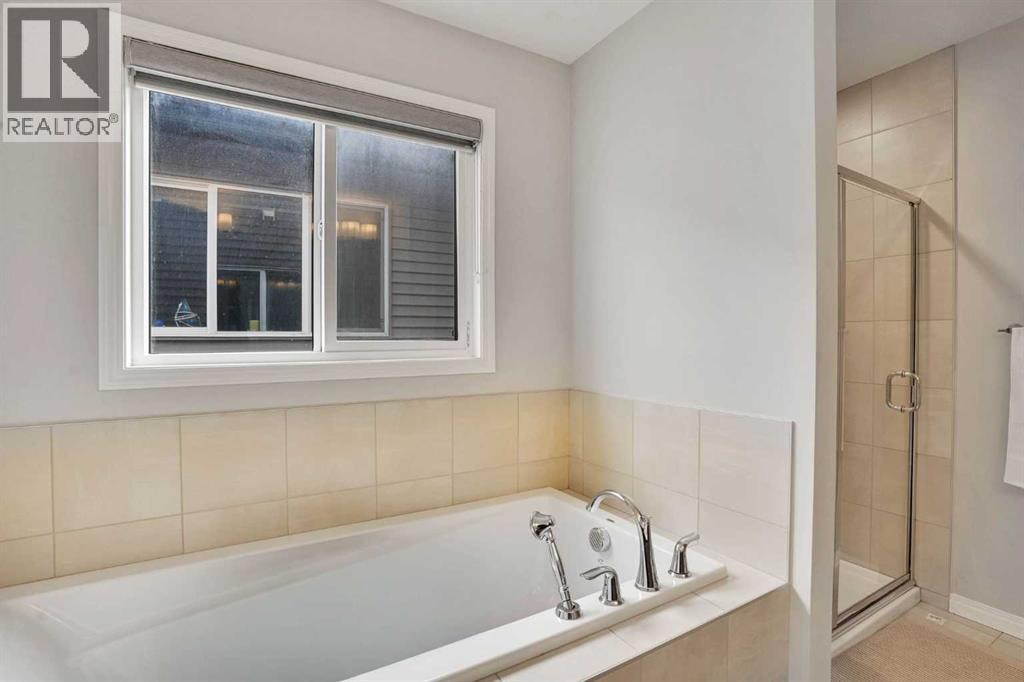 148 Savanna Close NE — photo 20