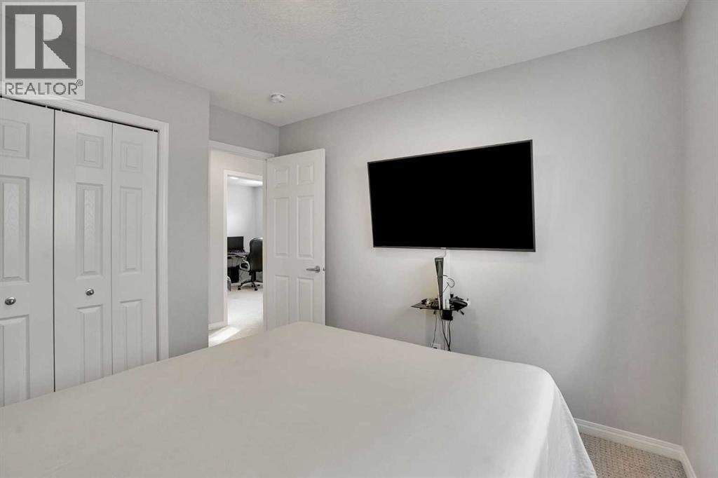 148 Savanna Close NE — photo 26