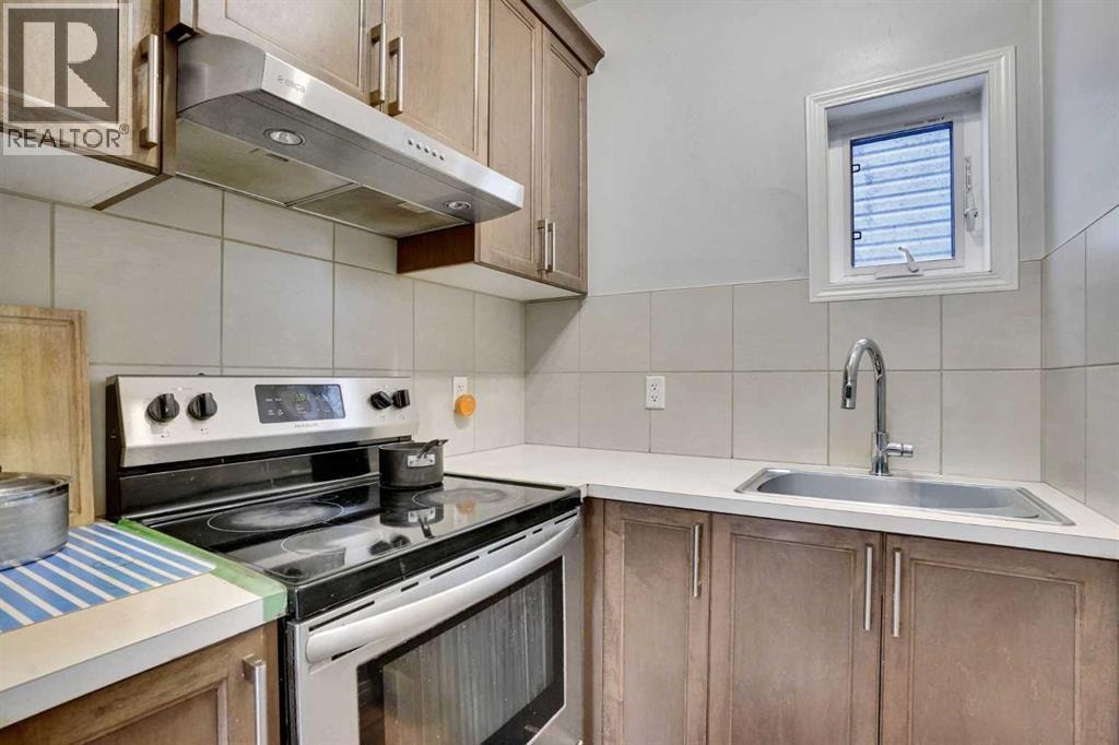 148 Savanna Close NE — photo 14