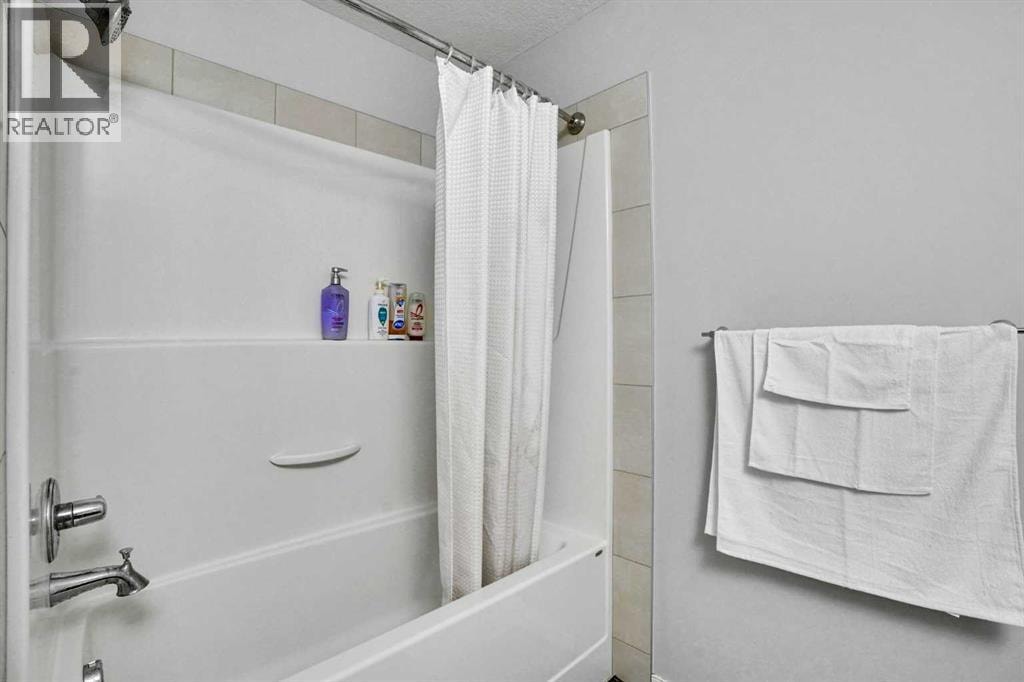148 Savanna Close NE — photo 22