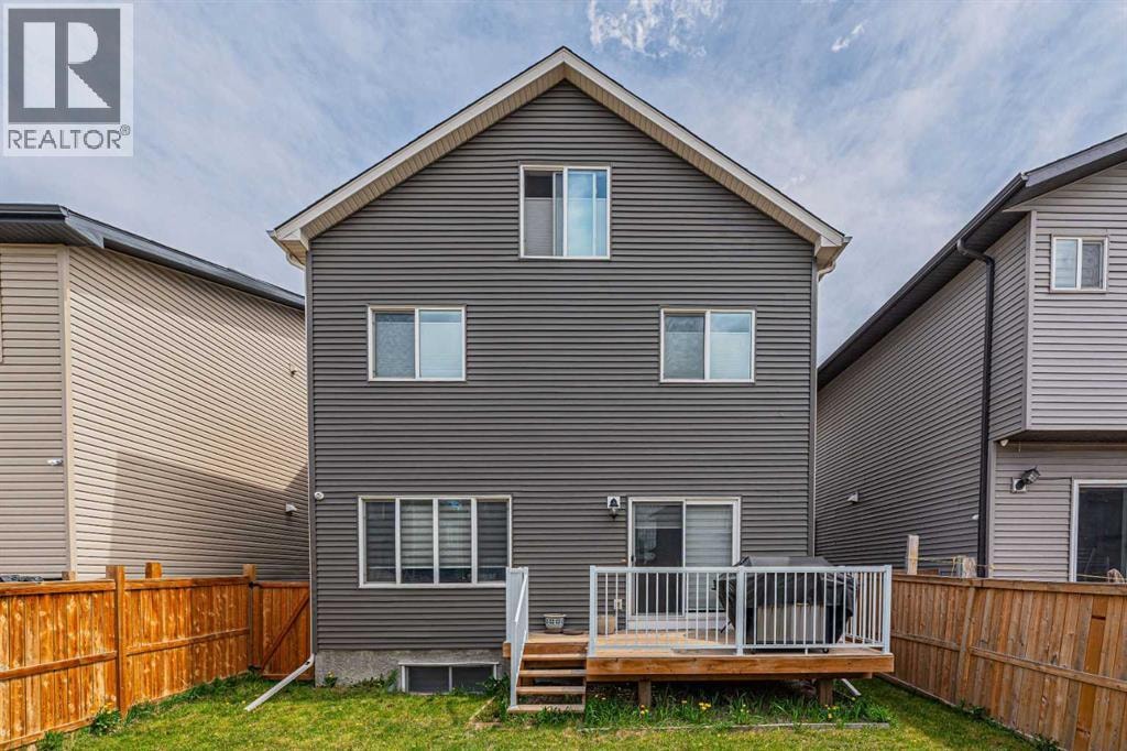 148 Savanna Close NE — photo 48