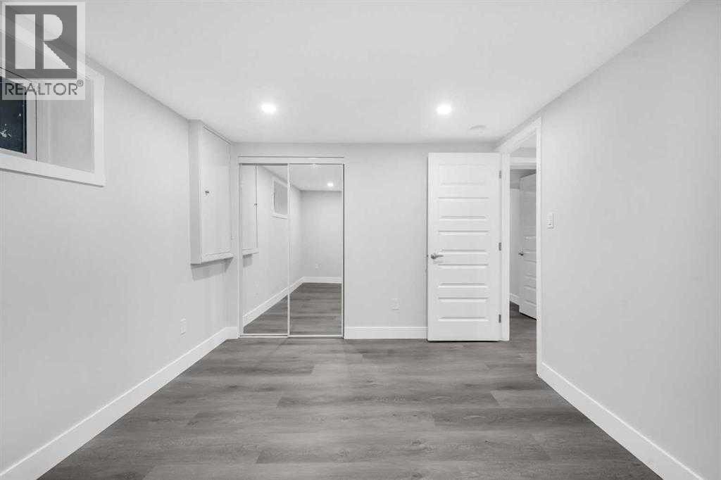 310 Wascana Crescent SE — photo 42