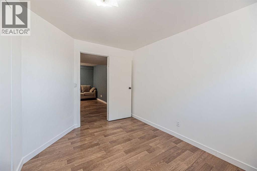 14 Martindale Mews NE — photo 33