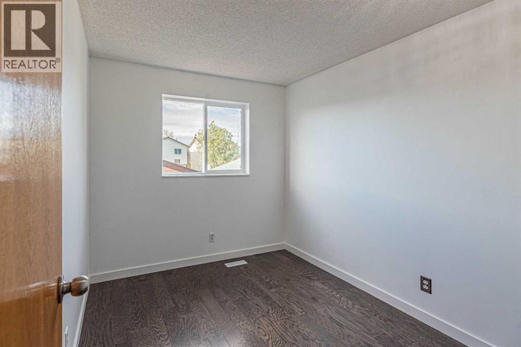 14 Martindale Mews NE — photo 23