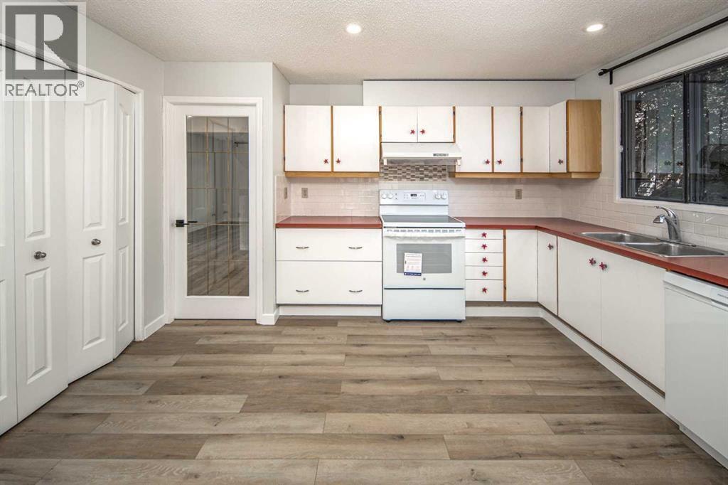 200 Edgedale Way NW — photo 15