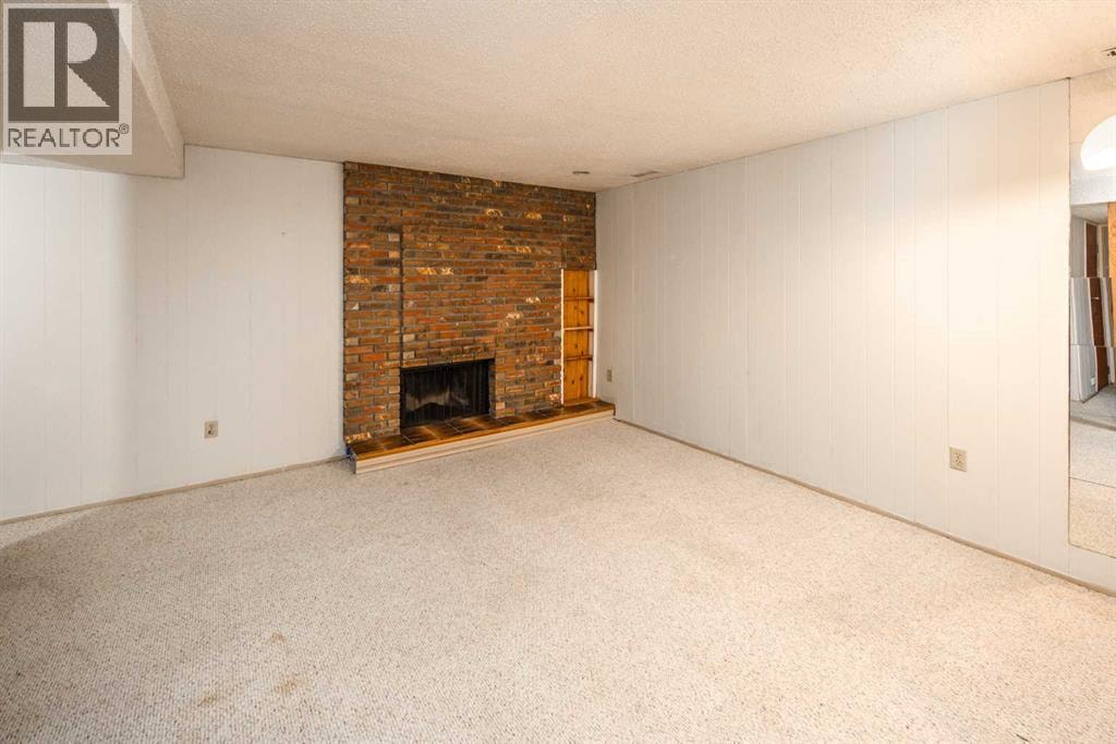 200 Edgedale Way NW — photo 29