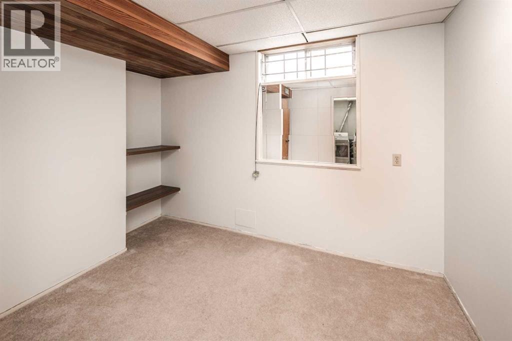 200 Edgedale Way NW — photo 31