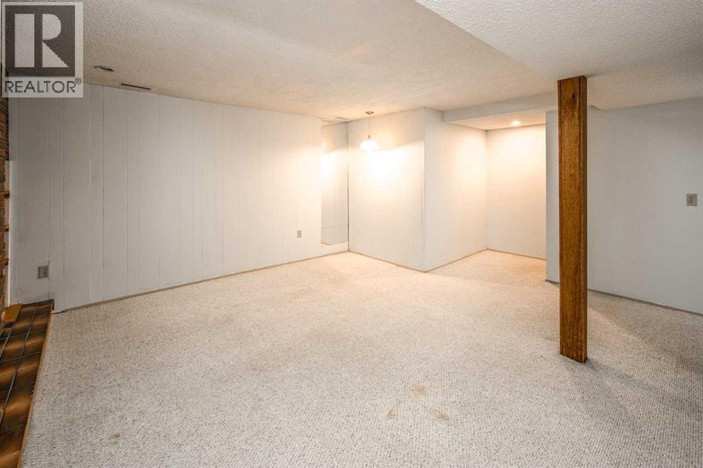 200 Edgedale Way NW — photo 28