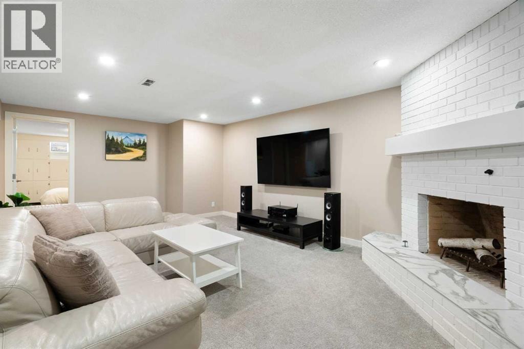 142 Winston Drive SW — photo 21