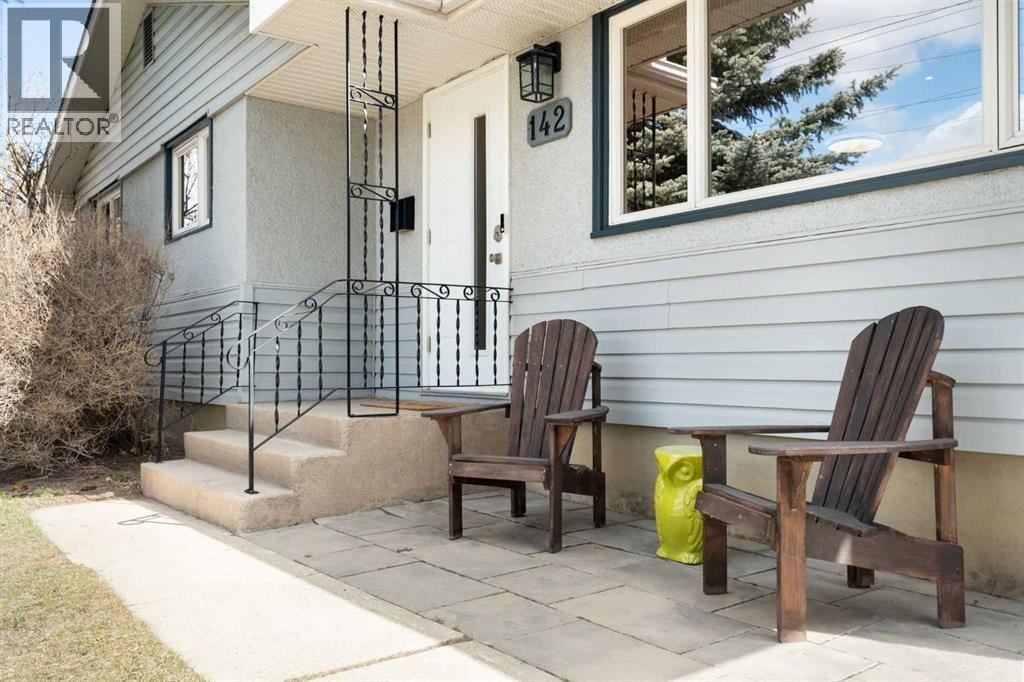 142 Winston Drive SW — photo 36