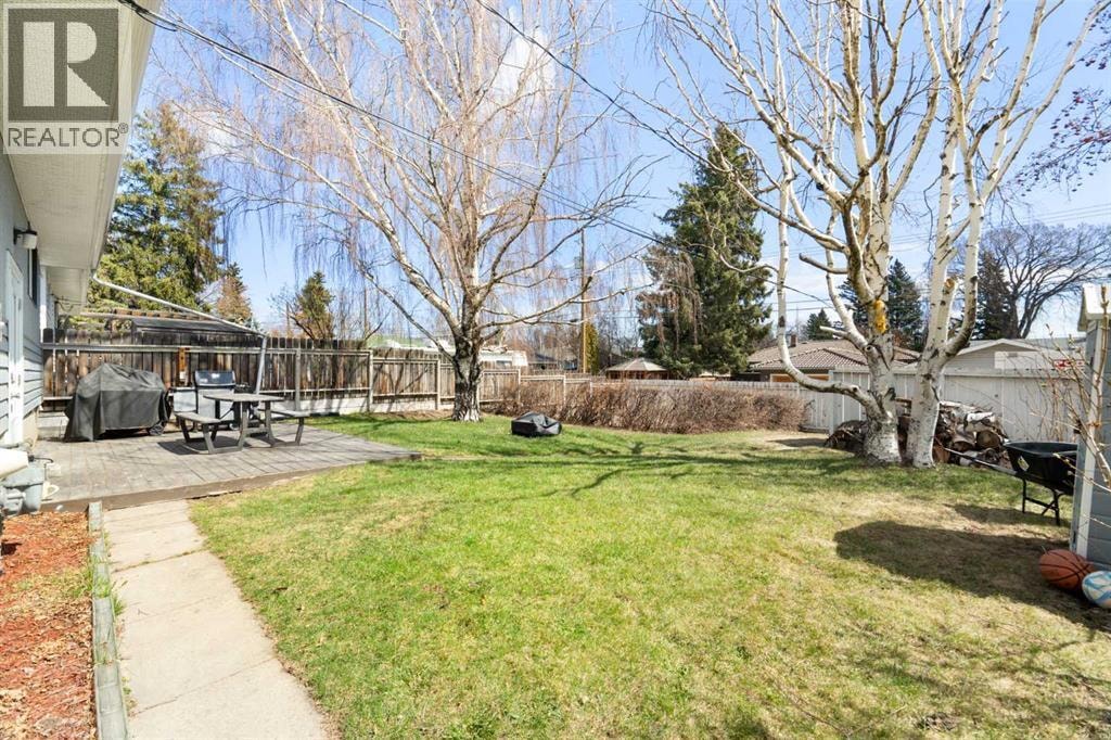 142 Winston Drive SW — photo 30