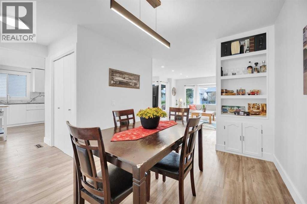 22 Sandstone Crescent SE — photo 10