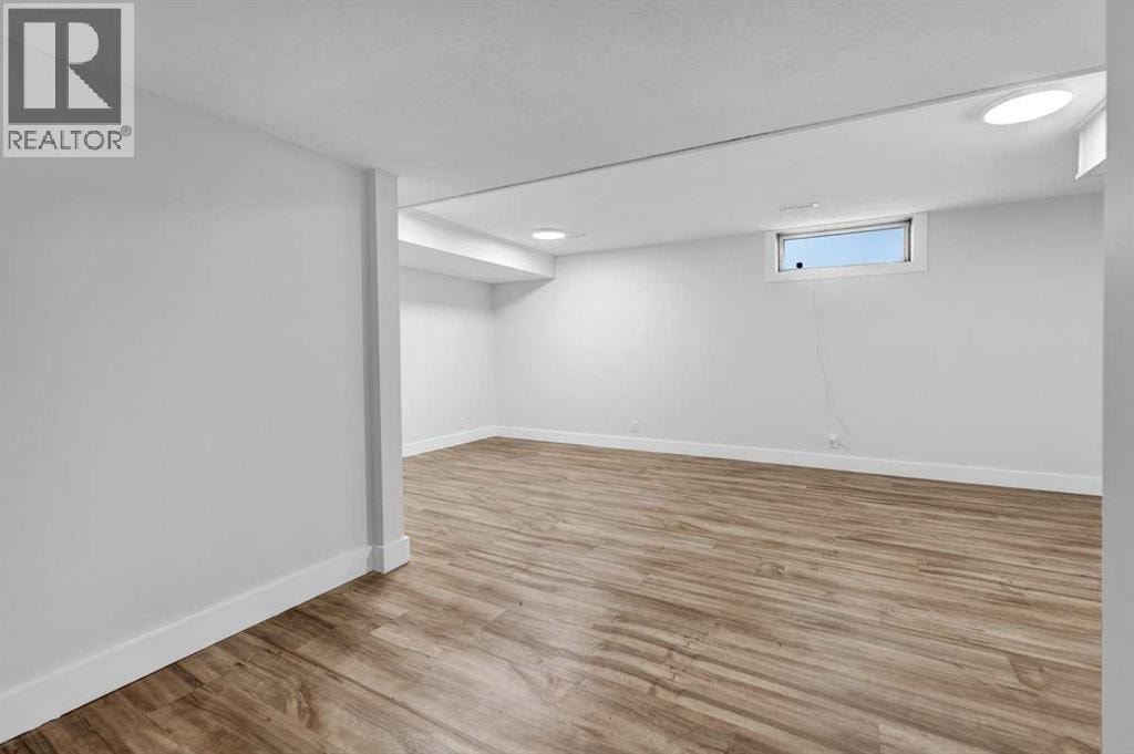 22 Sandstone Crescent SE — photo 22
