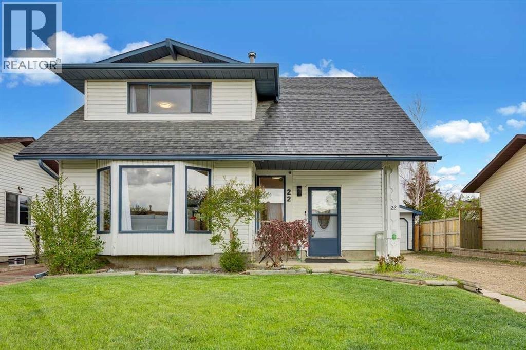 22 Sandstone Crescent SE