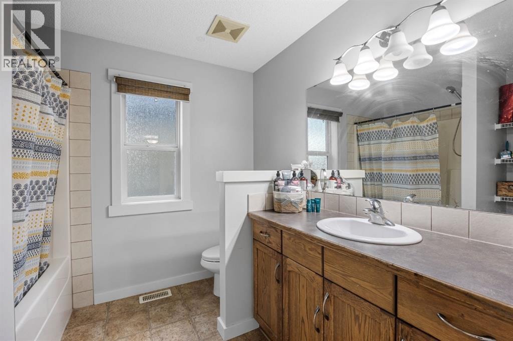 575 Evergreen Circle SW — photo 39