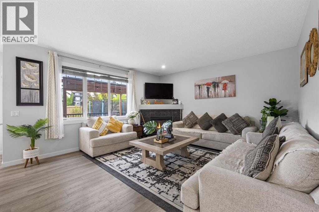 575 Evergreen Circle SW — photo 10