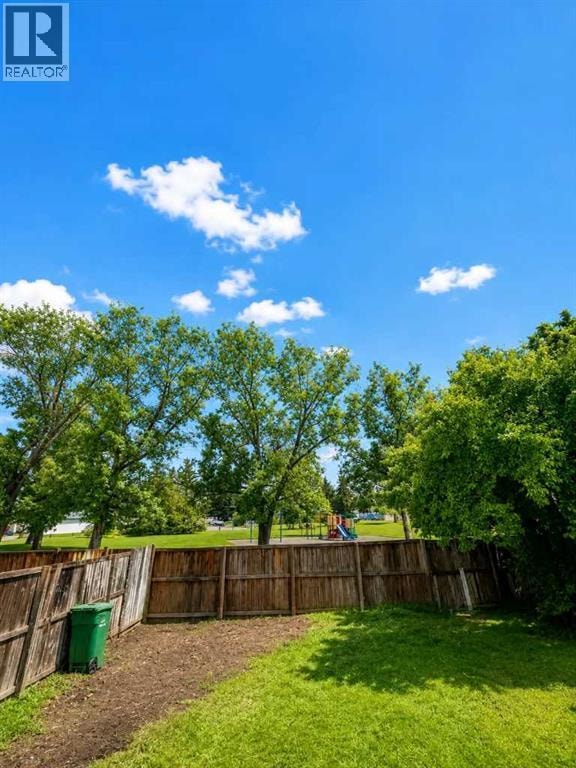 4968 Marcombe Road NE — photo 22