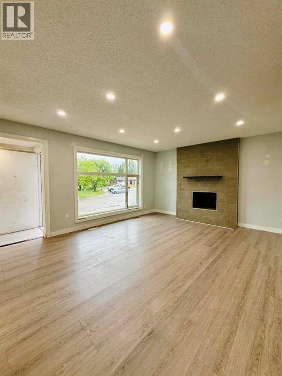 4968 Marcombe Road NE — photo 4