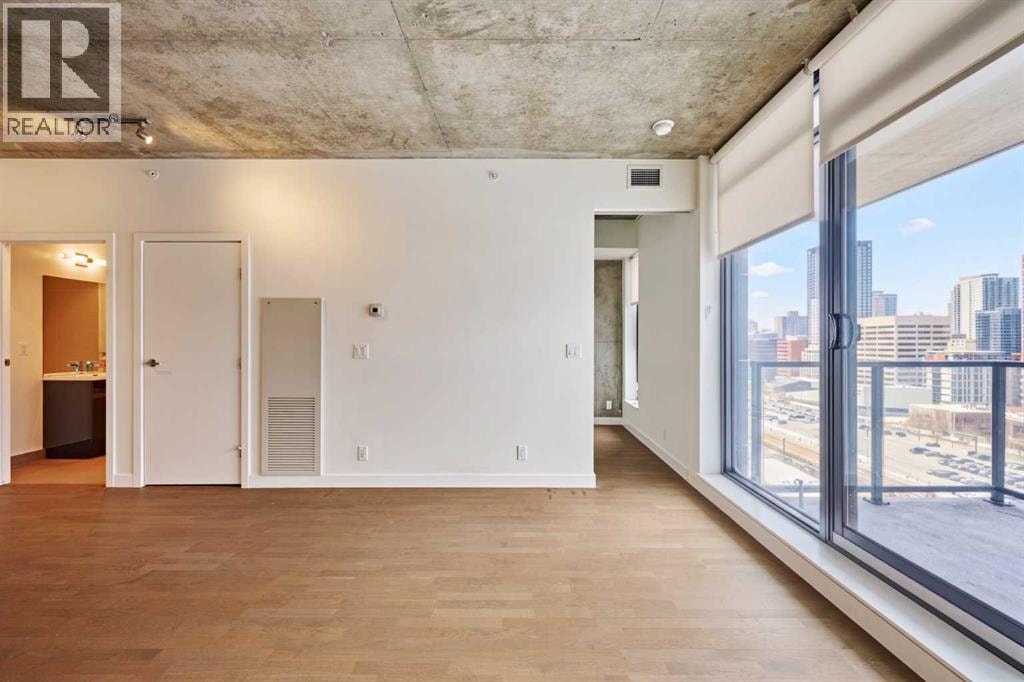 1204, 1010 6 Street SW — photo 16