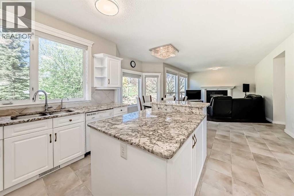 130 PANORAMA HILLS View NW — photo 10