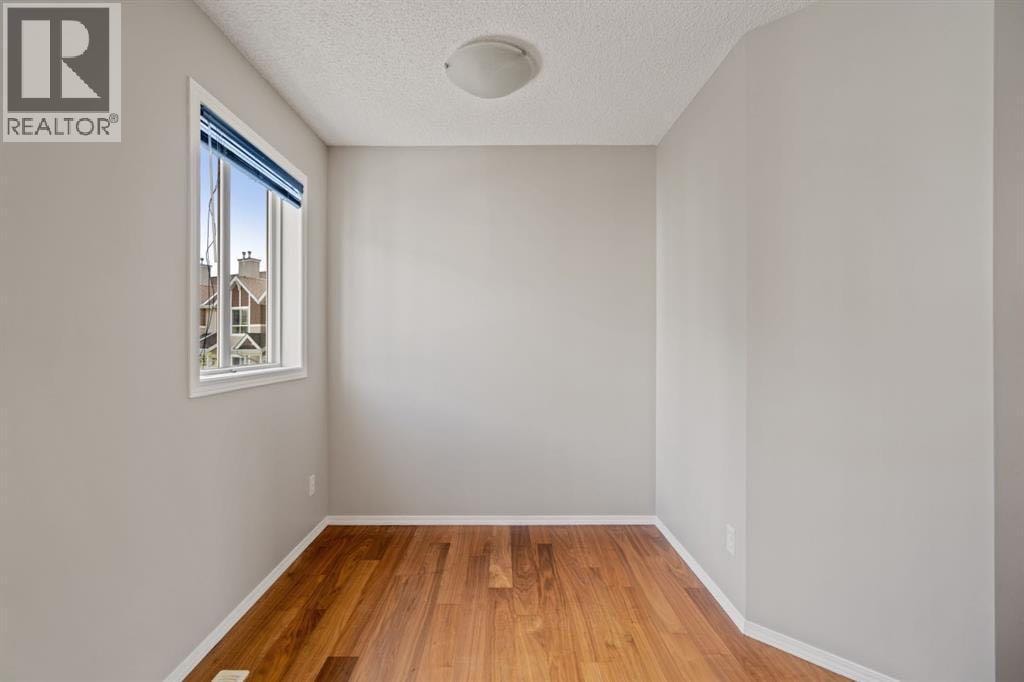 161 Tuscany Court NW — photo 10