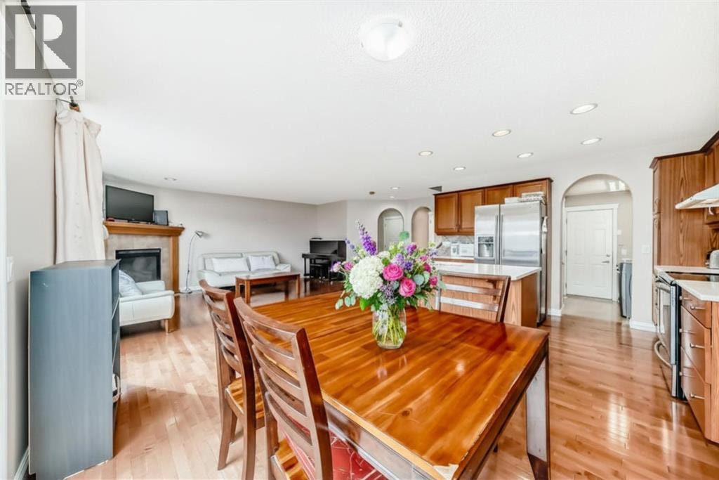 264 Everwillow Green SW — photo 14