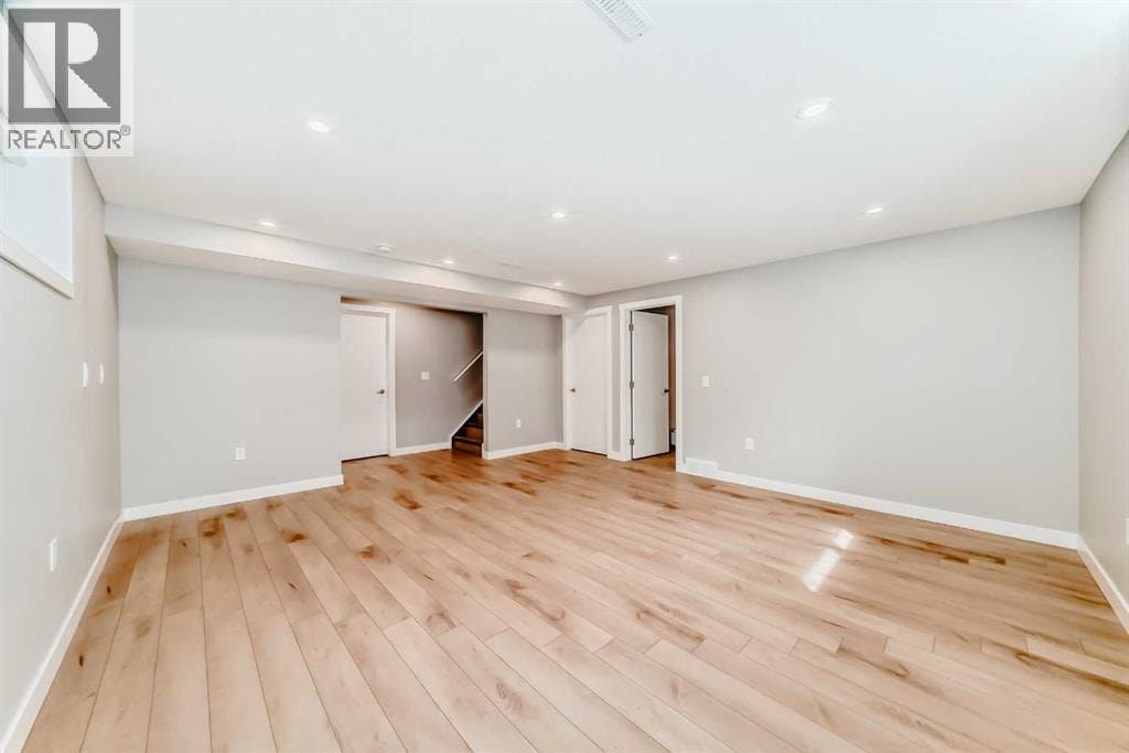 264 Everwillow Green SW — photo 39