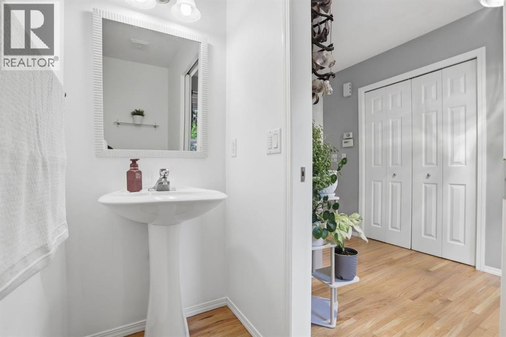 450 Elgin Way SE — photo 20