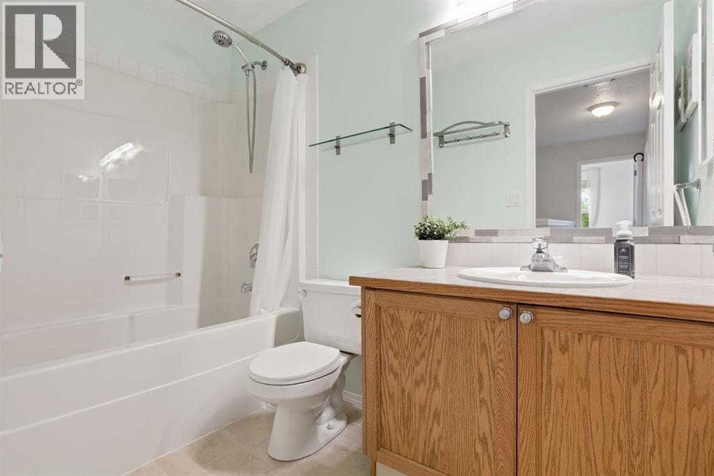450 Elgin Way SE — photo 32