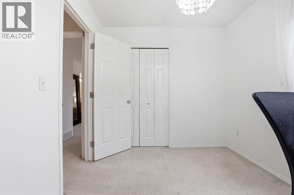 450 Elgin Way SE — photo 31