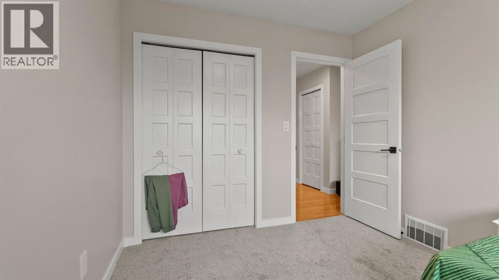 2416 Woodview Drive SW — photo 18