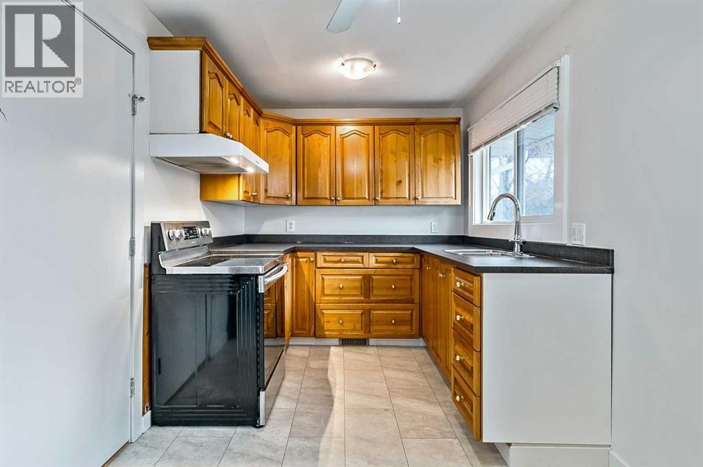 30 Crescent Road E — photo 11