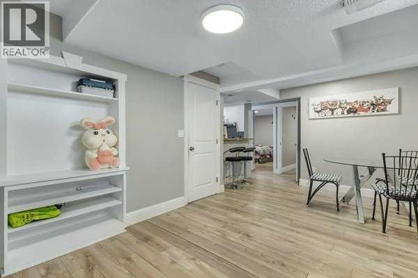 16 Saddletree Close NE — photo 39