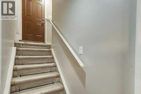 16 Saddletree Close NE — photo 37
